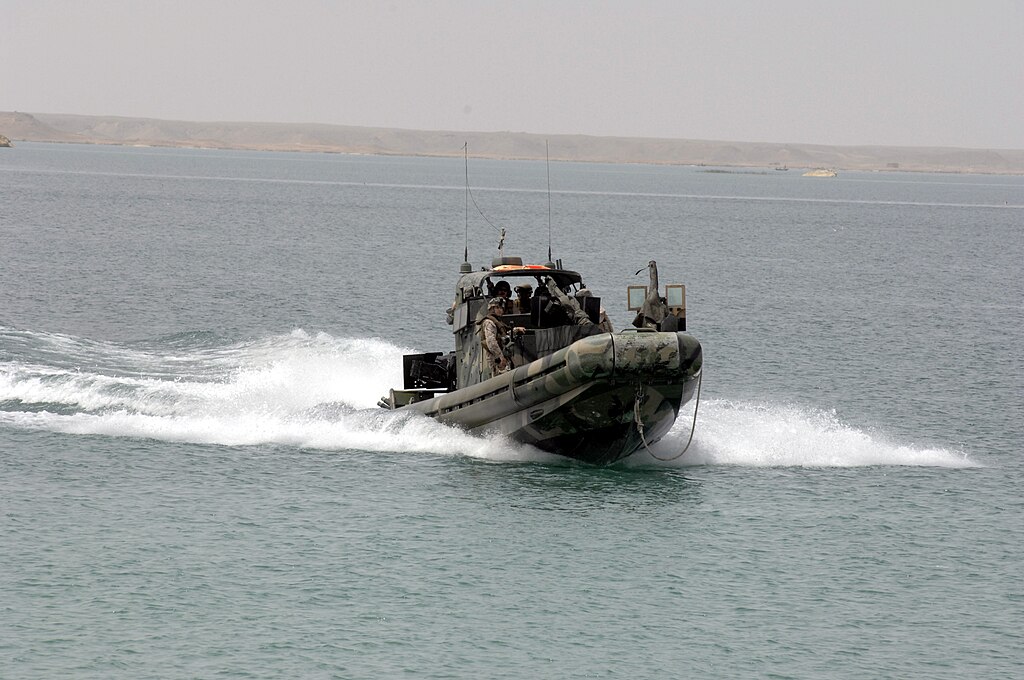 U.S. Navy photo by Senior Chief Mass Communication Specialist Jon E. McMillan, Public domain, via Wikimedia Commons