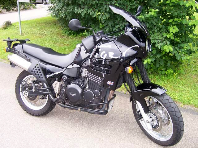 Tiger 900 T-400 vist_Markus Nägeli, Public domain, via Wikimedia Commons